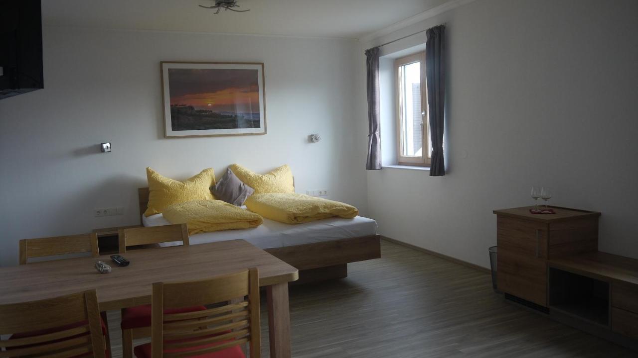 Weinbau Ettenauer Rohrendorf bei Krems ภายนอก รูปภาพ